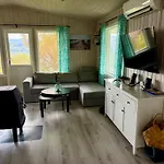 Fjordview Retreat בית נופש