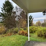 Fjordview Retreat *