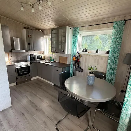Fjordview Retreat