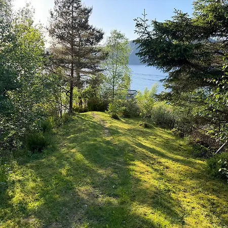 Fjordview Retreat *