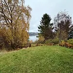 Fjordview Retreat *